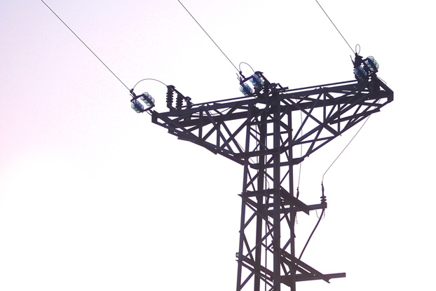 Governo não consegue criar alternativas para fugir da crise elétrica